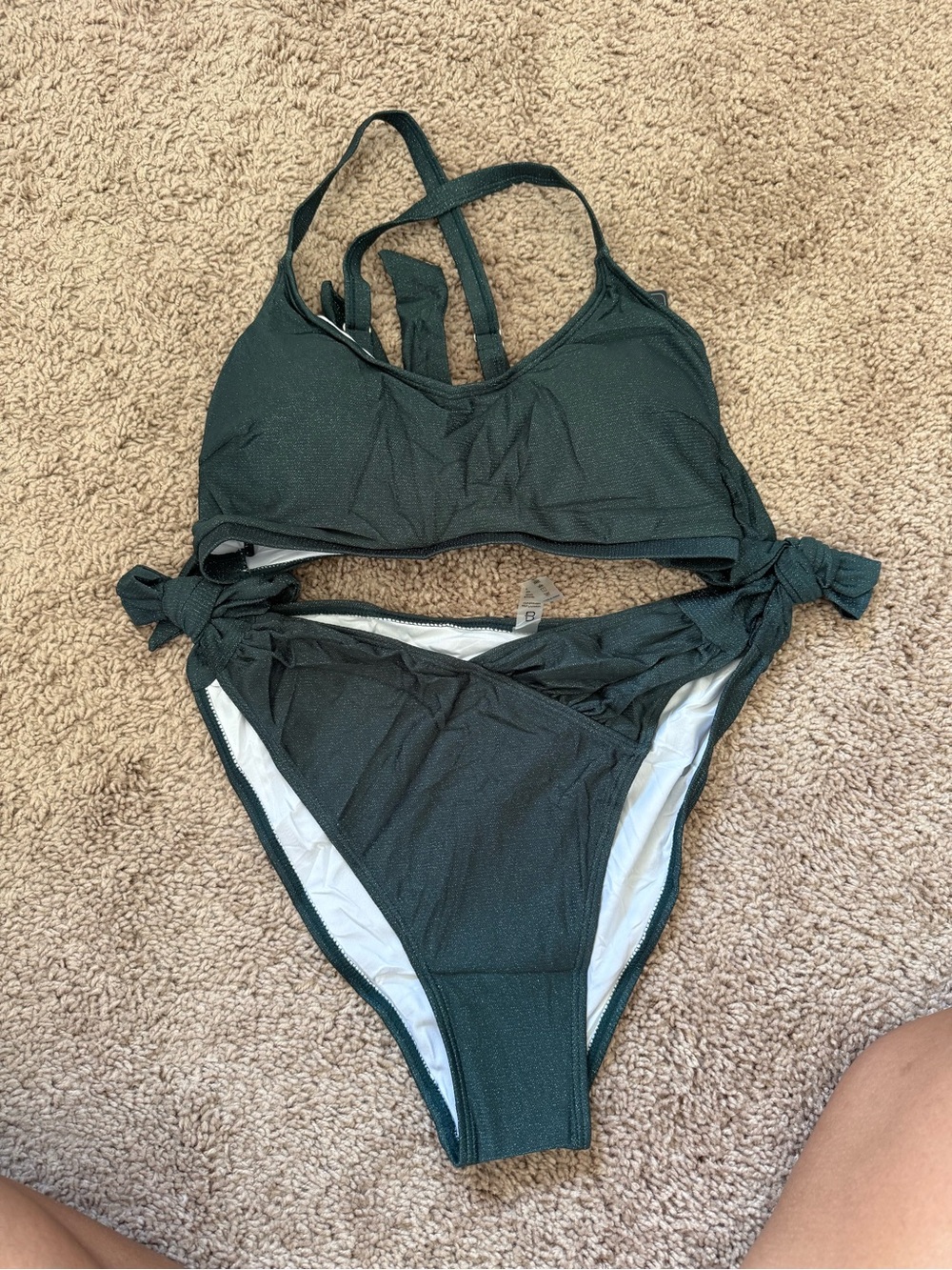 Women's Forest Green Two-Piece Bikini Set with Side-Tie Bottoms